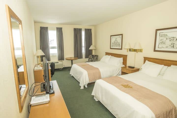 Room 12 of 28